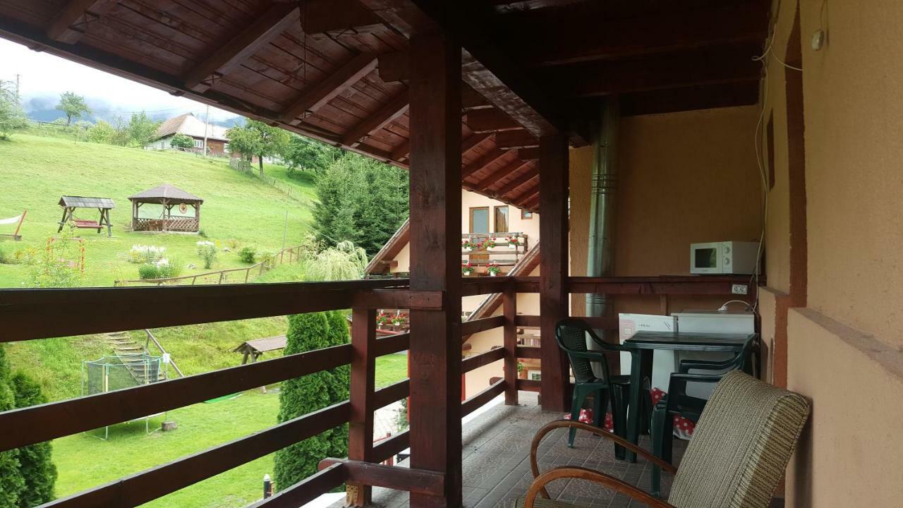 Pensiunea Dealul Frumos Bran  Extérieur photo