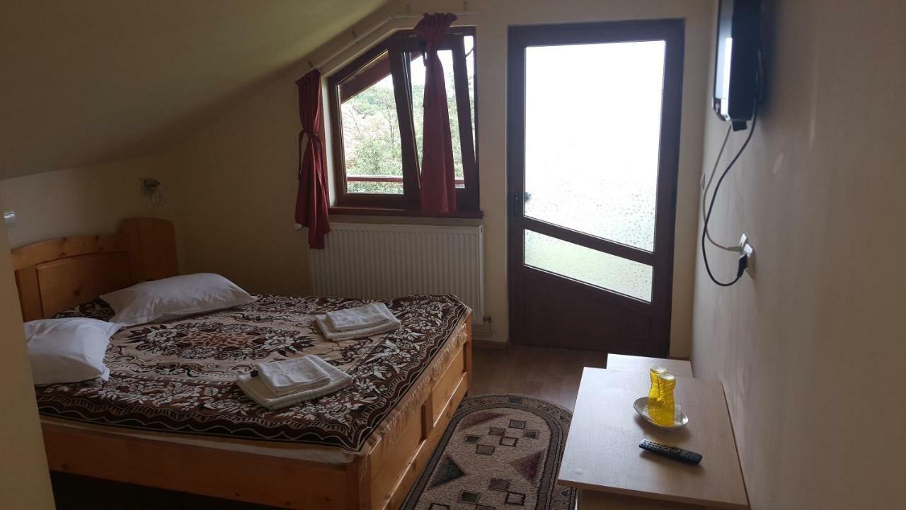 Pensiunea Dealul Frumos Bran  Extérieur photo