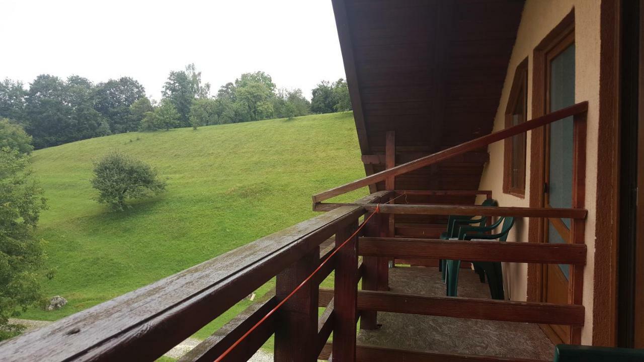 Pensiunea Dealul Frumos Bran  Extérieur photo
