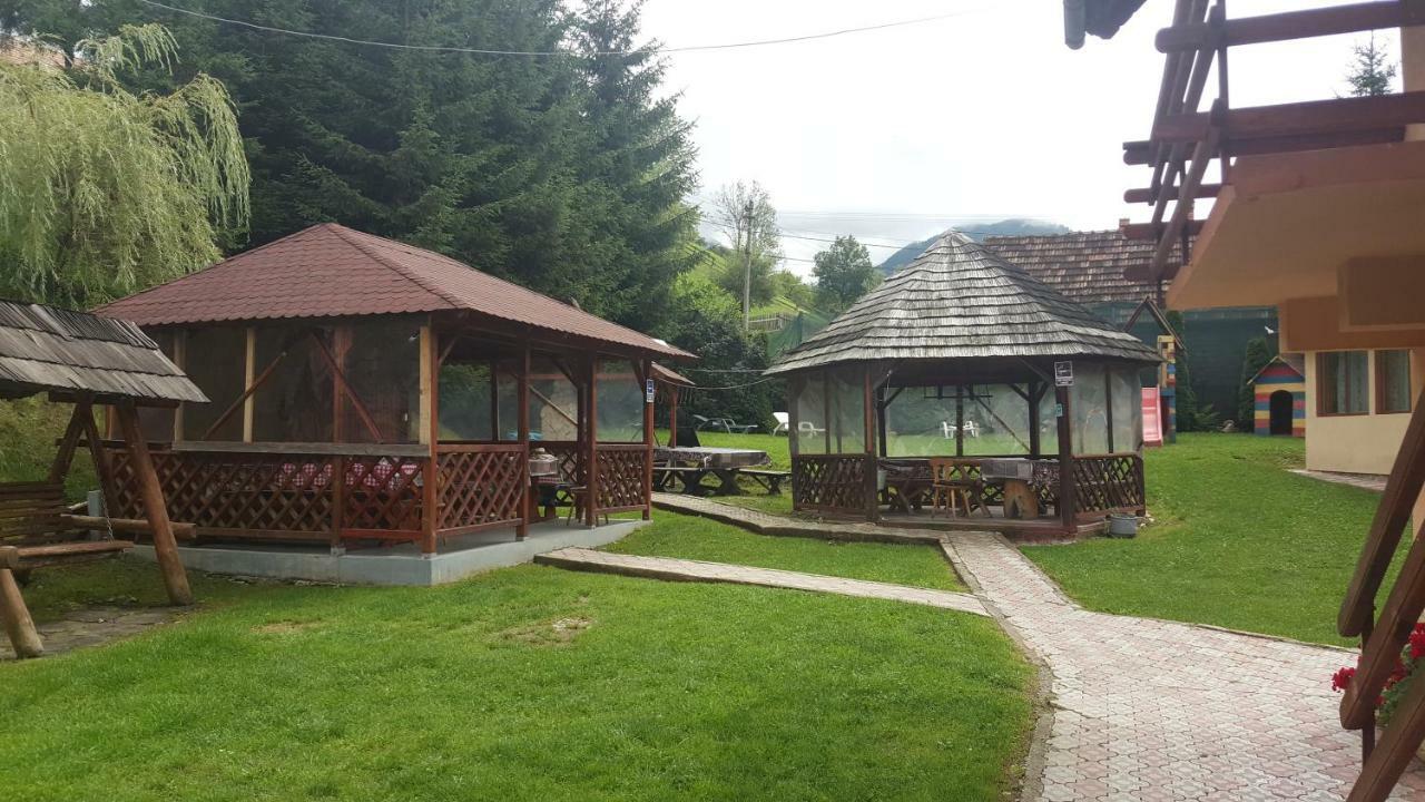 Pensiunea Dealul Frumos Bran  Extérieur photo